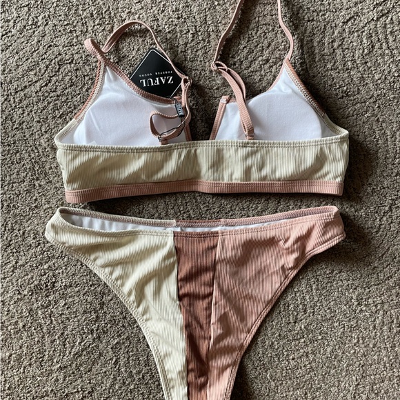 small Women’s swim bathing suit two piece set, tan/cream - Picture 2 of 4